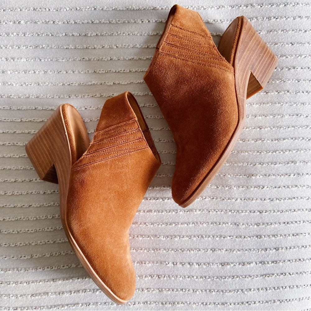 Kenneth Cole Gentle Souls Blaise Cognac Mule Booties